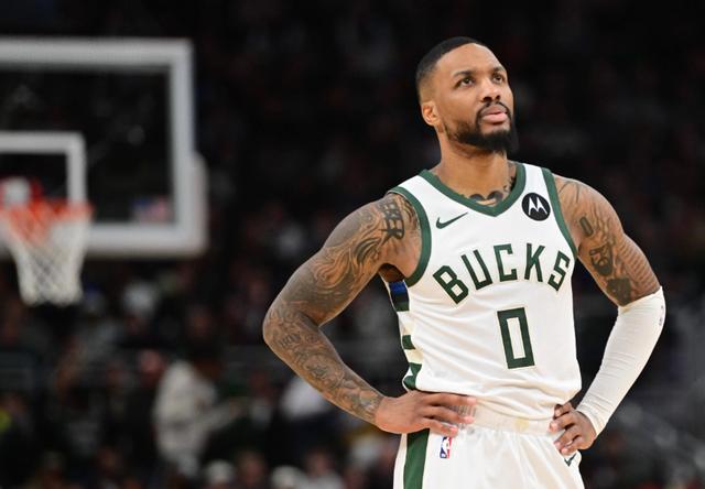 包含火力全开！体育界传奇留名国际友谊赛中的词条