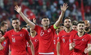 英格兰队客场大胜拉脱维亚,晋级欧预赛 英格兰队客场大胜拉脱维亚,晋级欧预赛