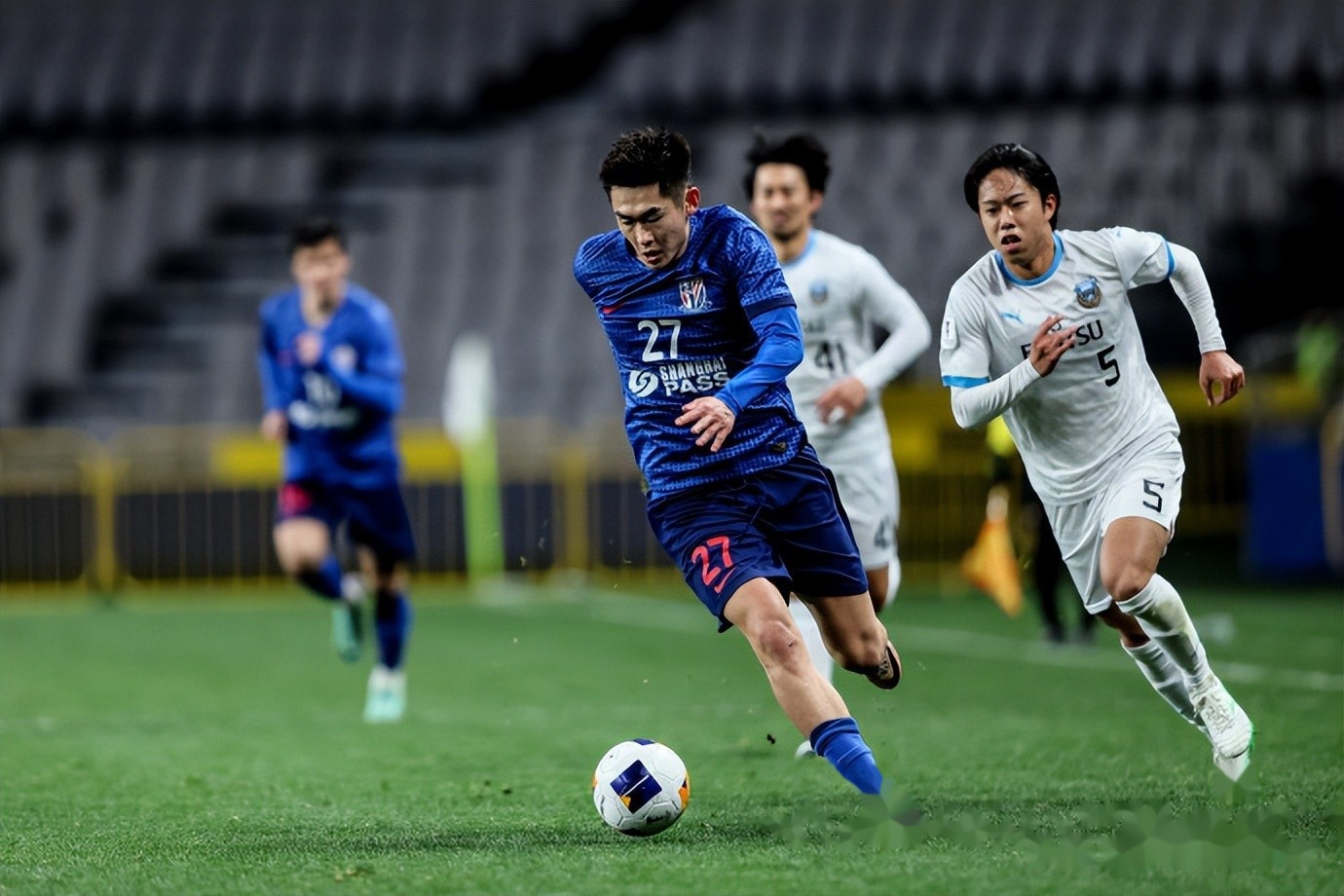 上海申花赢得宝贵胜利，晋级16强