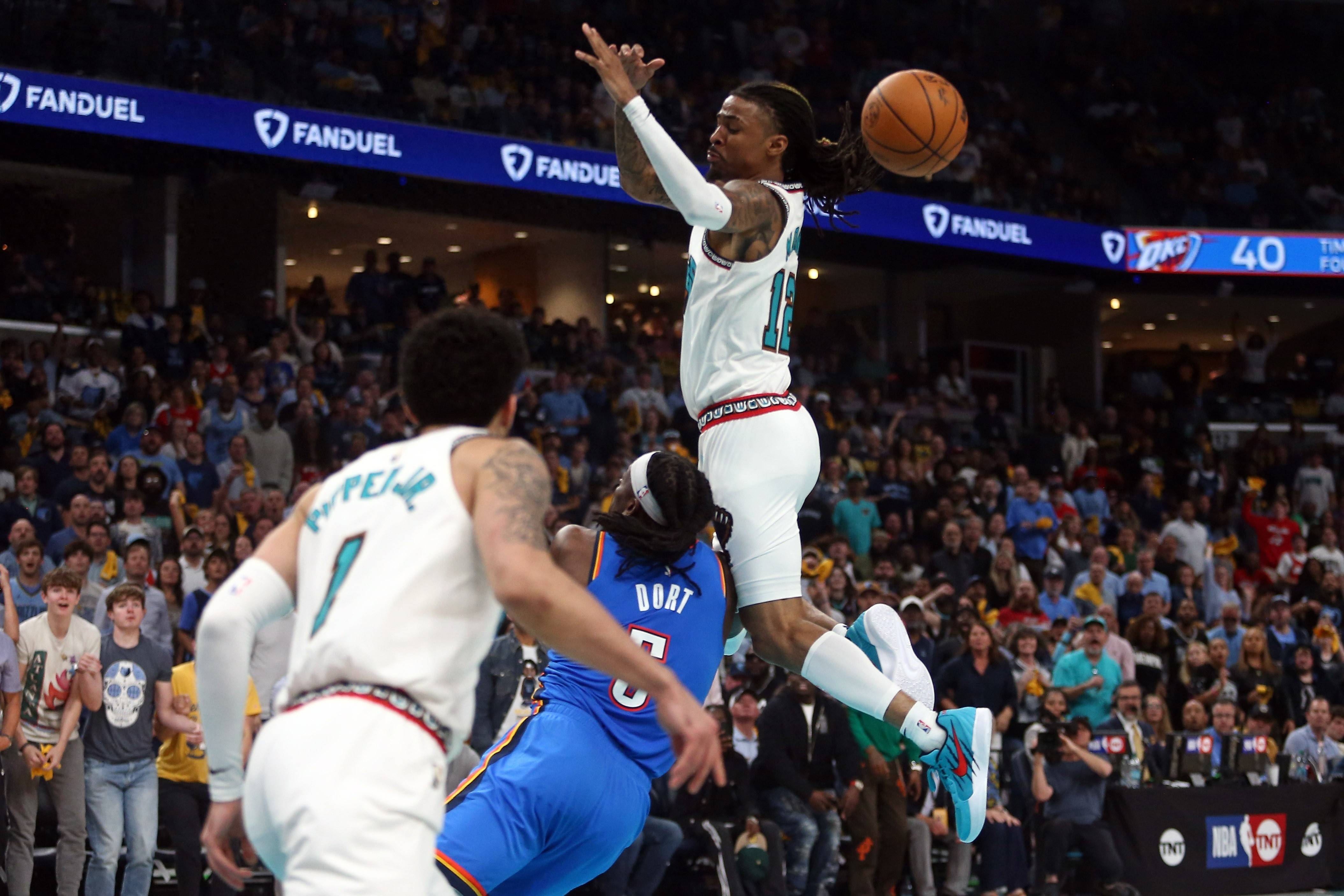 灰熊不敌雷霆，莫兰特表现出色