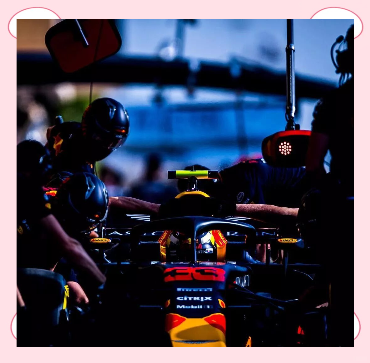 关于阿斯顿马丁碾压红牛车队,阿隆索带队取胜的信息 关于阿斯顿马丁碾压红牛车队,阿隆索带队取胜的信息