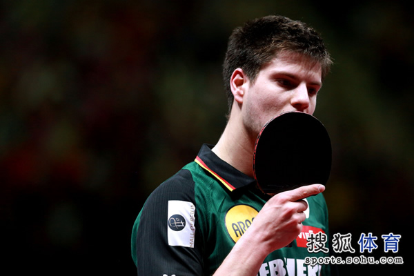 日本队逆转德国队，奥恰洛夫统治全场