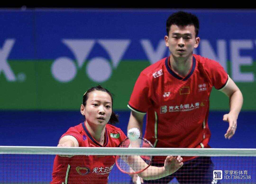 日本队绝杀中国队，黄鸭组合统治全场