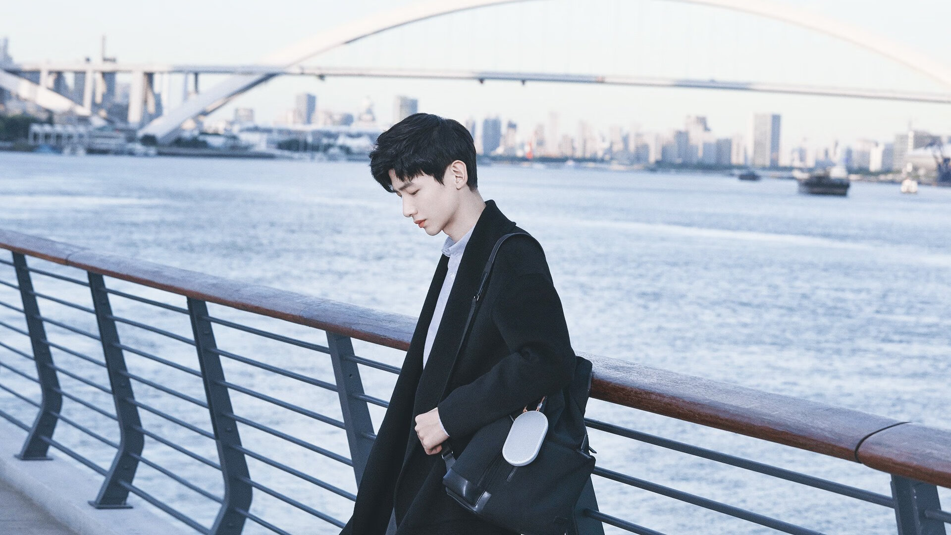 赛场边的启示，老鹰对阵开拓者与詹姆斯的自我救赎