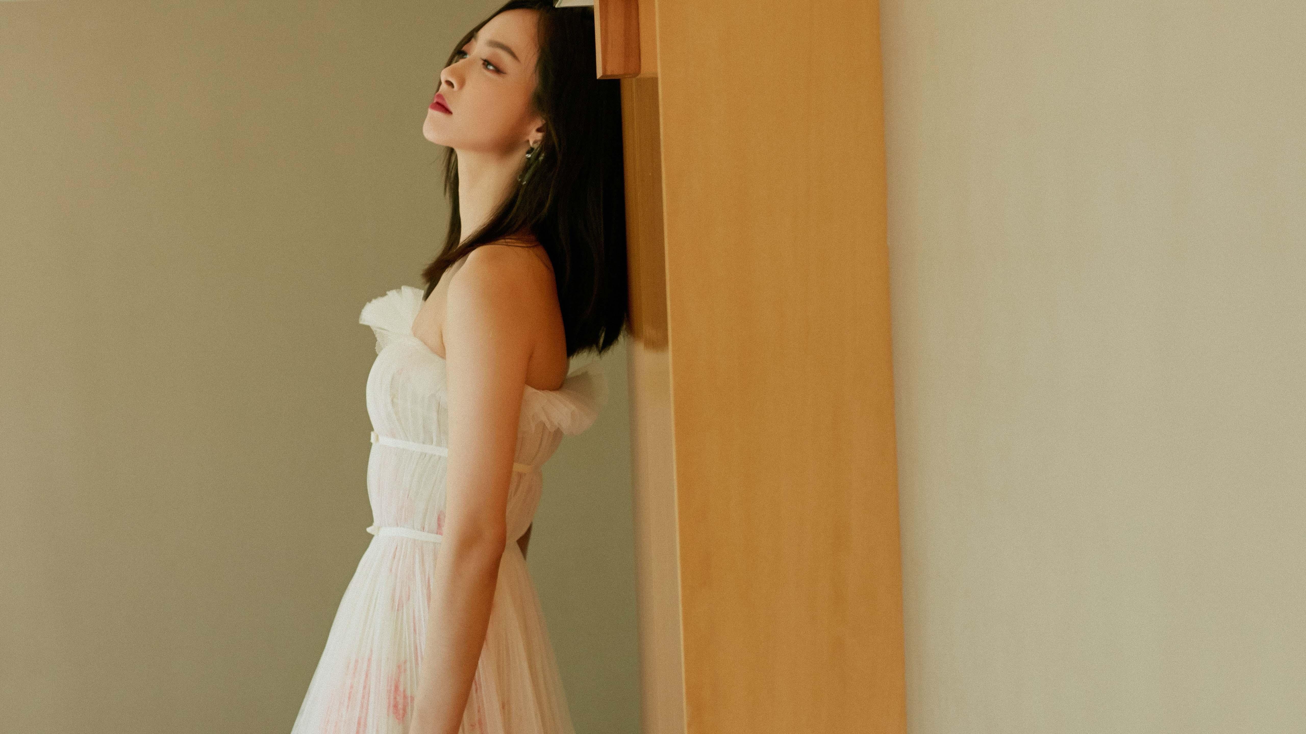 强压之下见真章，米切尔稳定输出的战术密码，火箭窒息防守如何令76人窒息