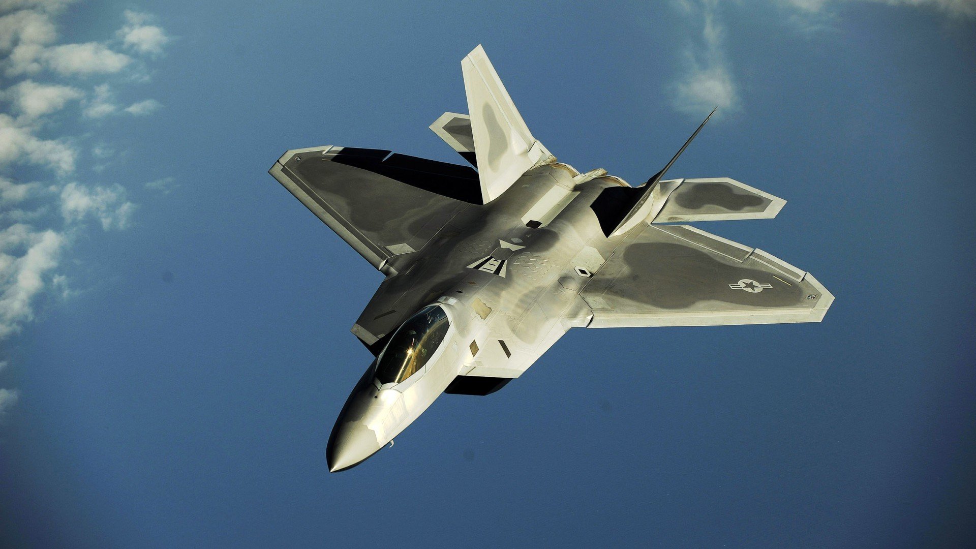 骑士制霸尼克斯，伦纳德全程高能输出闪耀全场