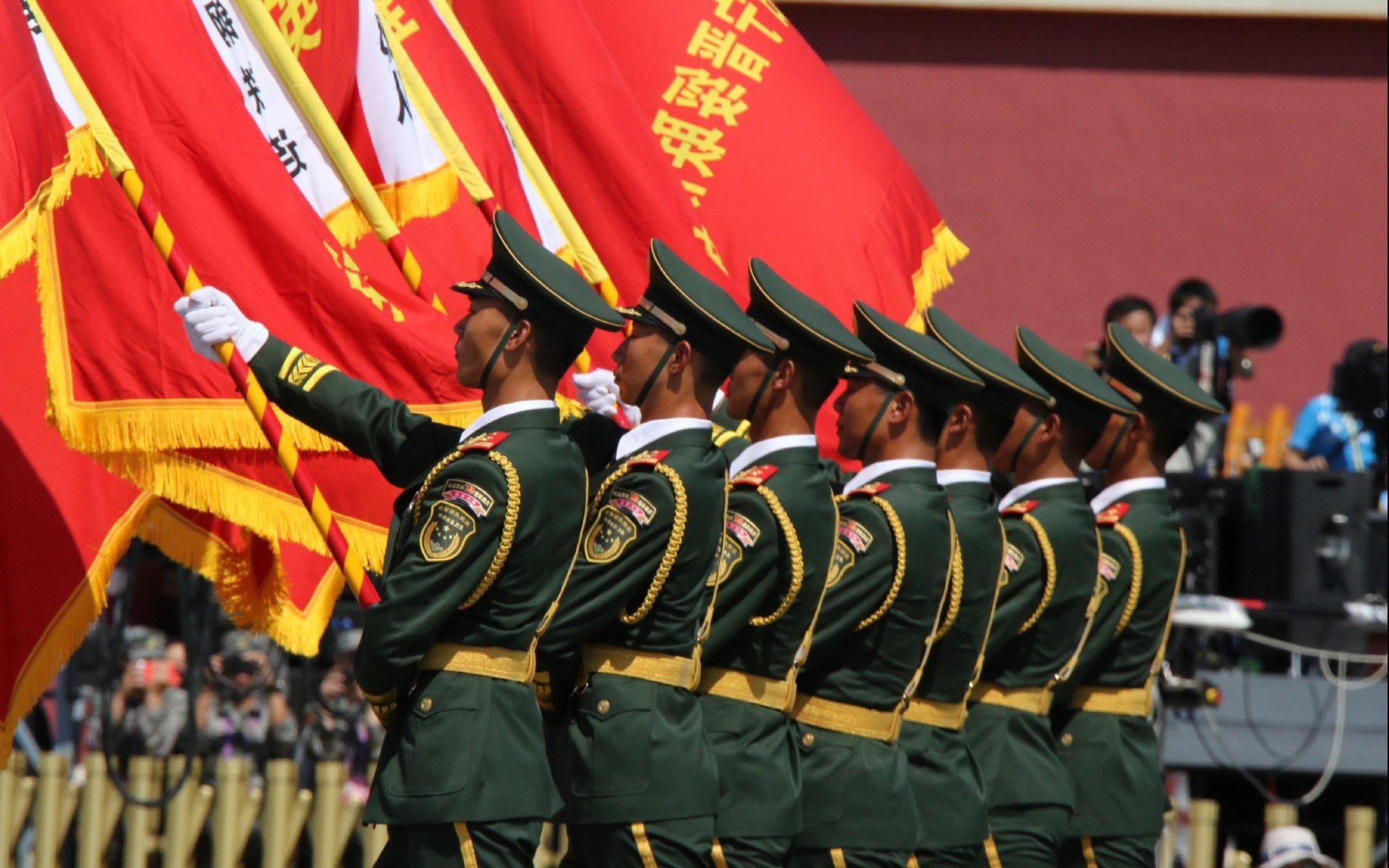 开云体育app-门迪一夫当关，塞维利亚逆袭打破马竞不败金身